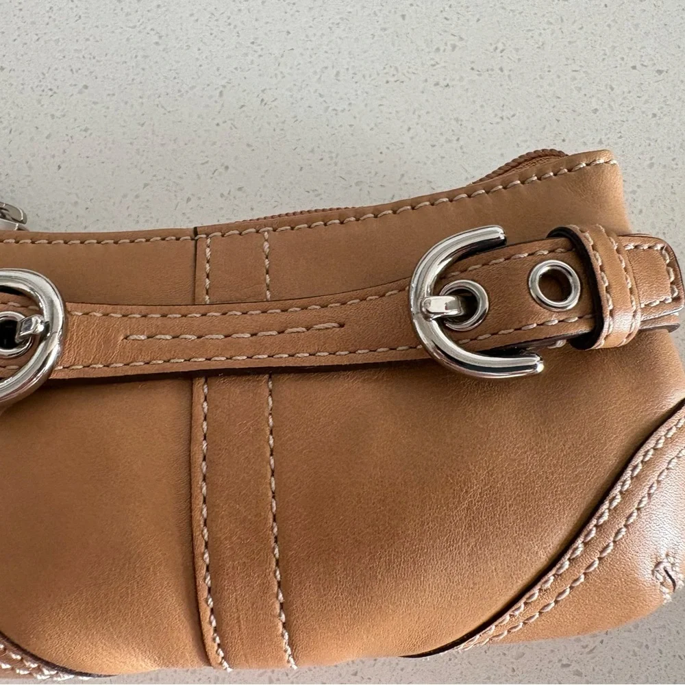 Coach Y2K Soho Beige leather Coin Purse keychain New with tags - Picture 3 of 12